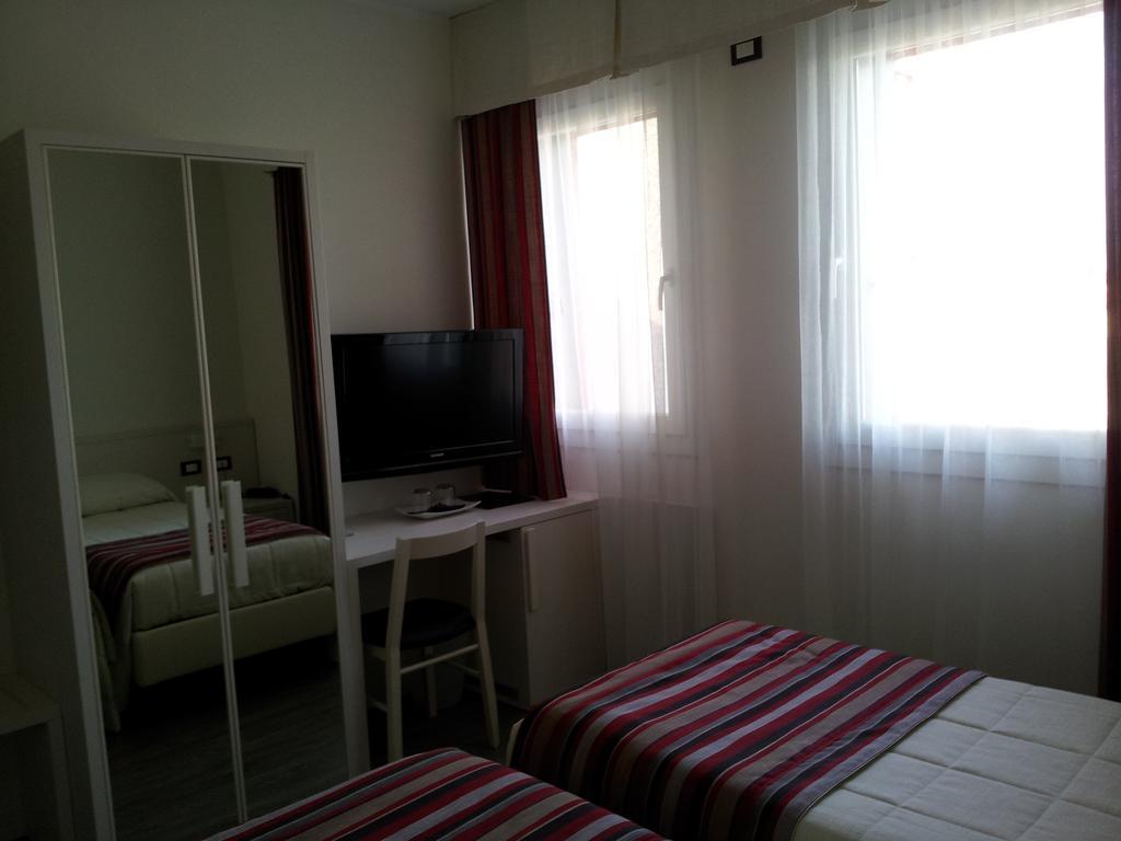 Sirio Life Hotel Trissino エクステリア 写真