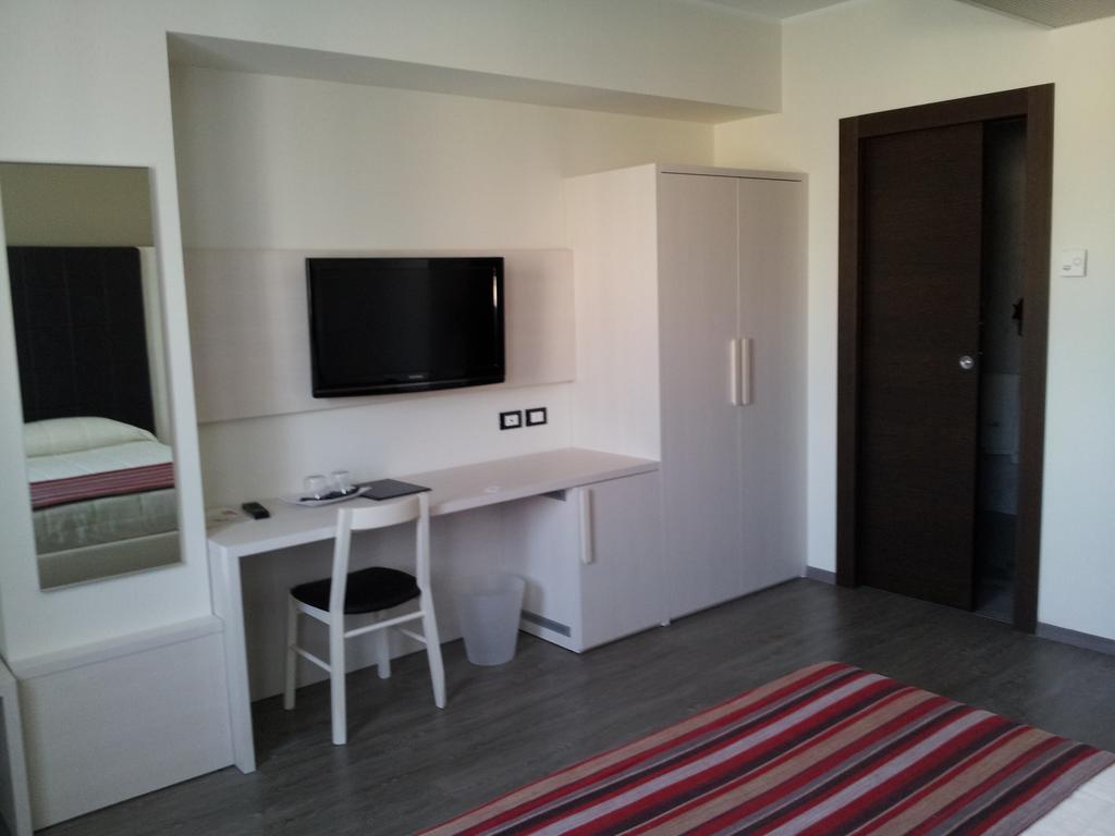 Sirio Life Hotel Trissino エクステリア 写真
